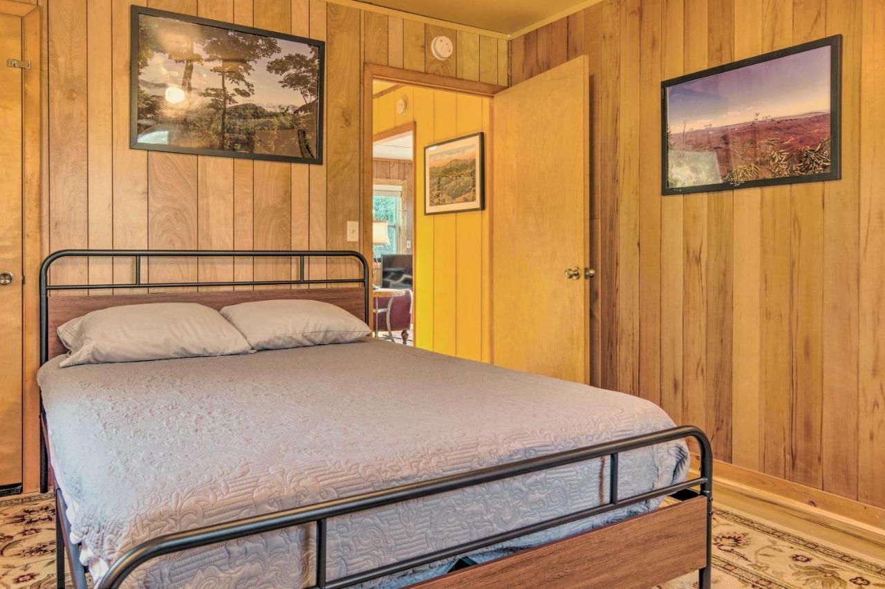 Peaceful Spruce Pine Cabin On 8 Acres With 2 Decks! المظهر الخارجي الصورة
