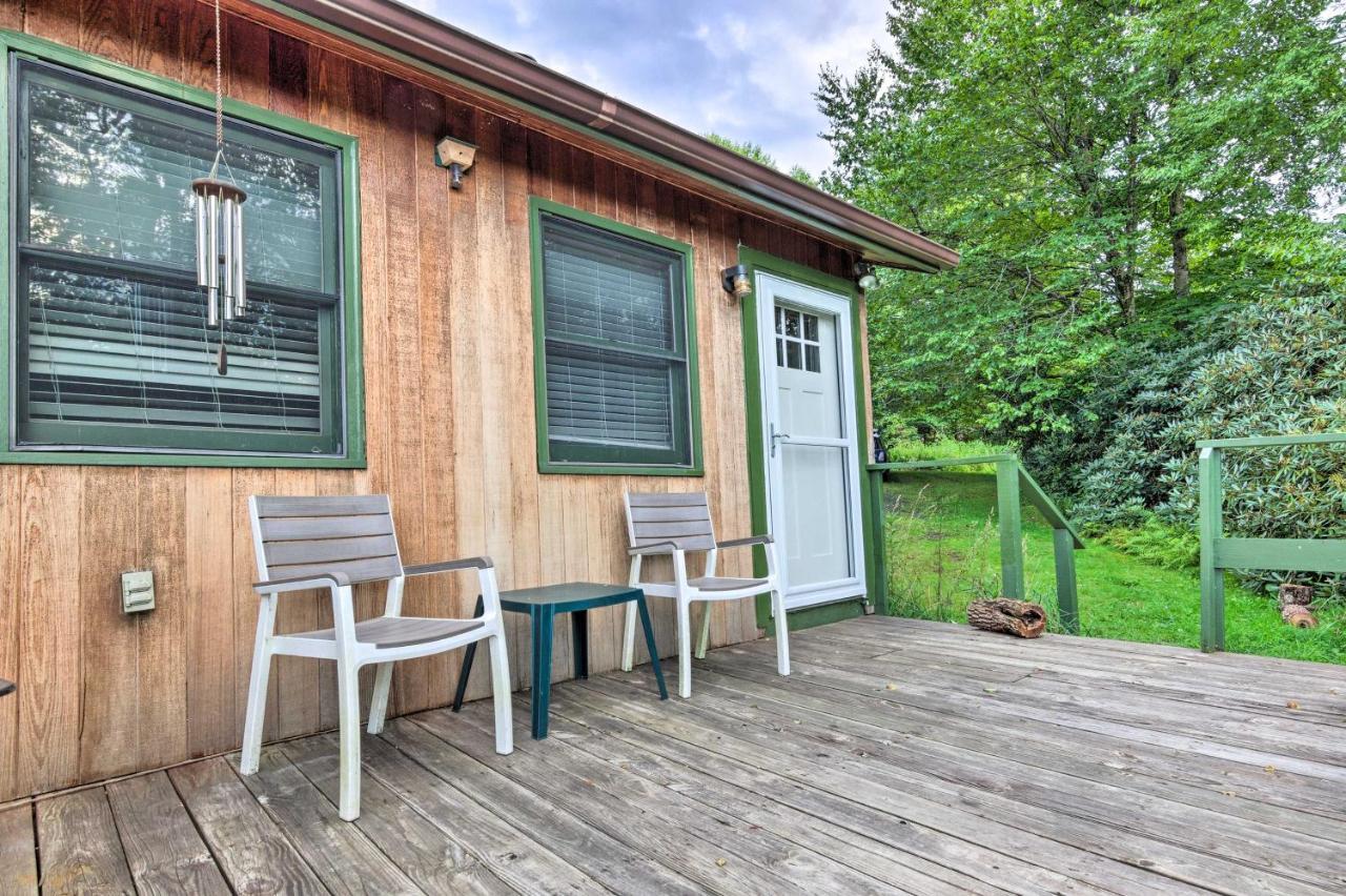 Peaceful Spruce Pine Cabin On 8 Acres With 2 Decks! المظهر الخارجي الصورة